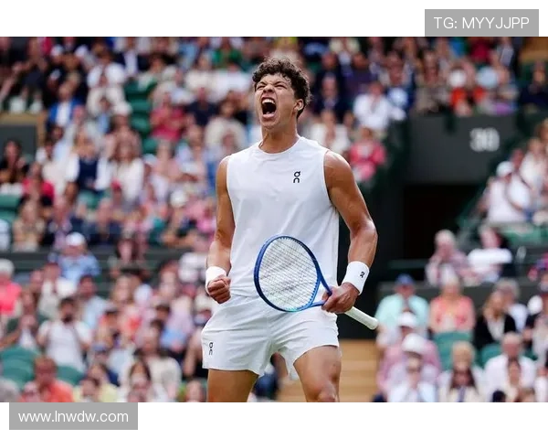 2025年网球大满贯赛季精彩回顾与前瞻 新星崛起与老将再战 2025年网球大满贯赛季精彩回顾与前瞻 新星崛起与老将再战