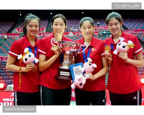 中国女排逆袭成功横扫巴西强敌 晋级世界杯决赛再度争冠