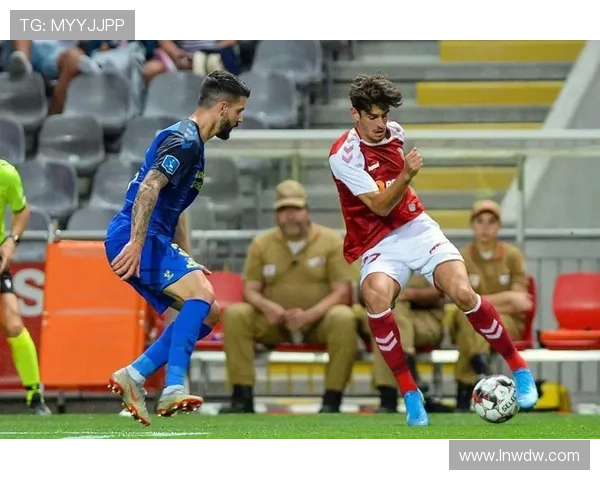 法兰克福俱乐部近期动态：新援加盟与伤病情况更新分析