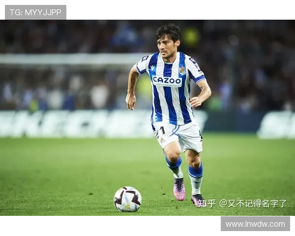 皇家社会俱乐部：探索历史悠久的英伦文化象征与现代影响力