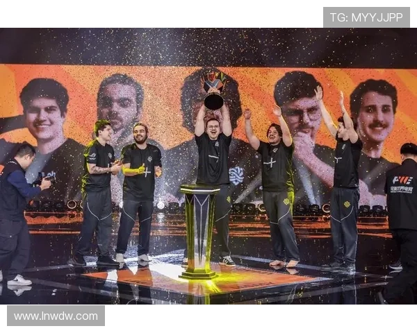 电竞赛事大事件：全球顶级选手齐聚一堂，角逐荣誉与巨额奖金