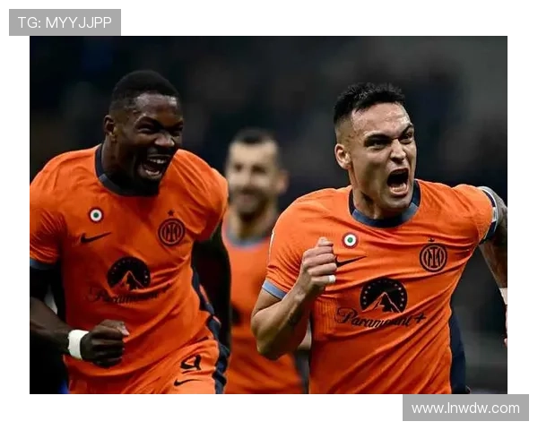 萨勒尼塔纳俱乐部：从历史低谷到意甲重生的奋斗历程